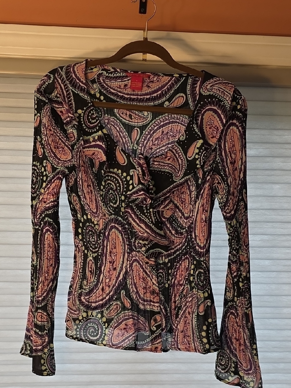Women's Pink Paisley Long-Sleeve Top